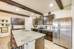 Kitchen | Cooking Basics | Dual Coffee Maker | Microwave | Toaster | Blender