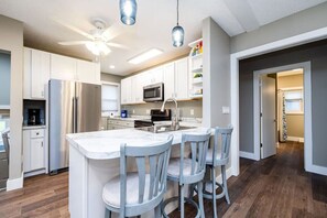 Kitchen and Bar