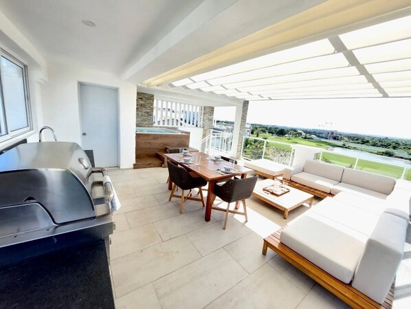 Balcony / Terrace