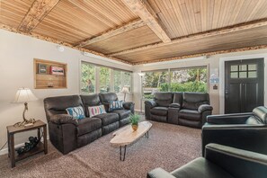 Living room of Big Pine Cabin