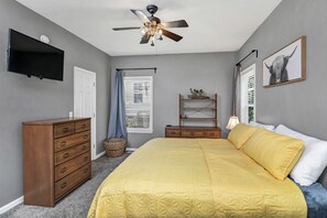 Master Bedroom - King 
