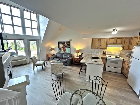 316 Living Area