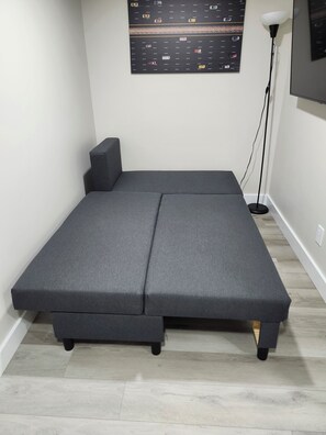 PULL OUT SOFA BED