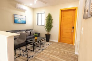 AC and ceiling fans throughout