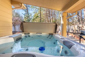 An outdoor hot tub: where serenity, starlight, and blissful escape collide.