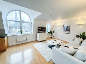 London's 3 Bedroom Flat in Borough near The Shard Bermondsey