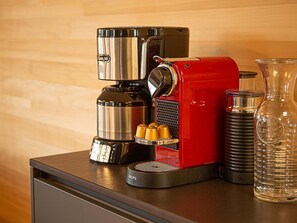 Kaffe och/eller kaffebryggare