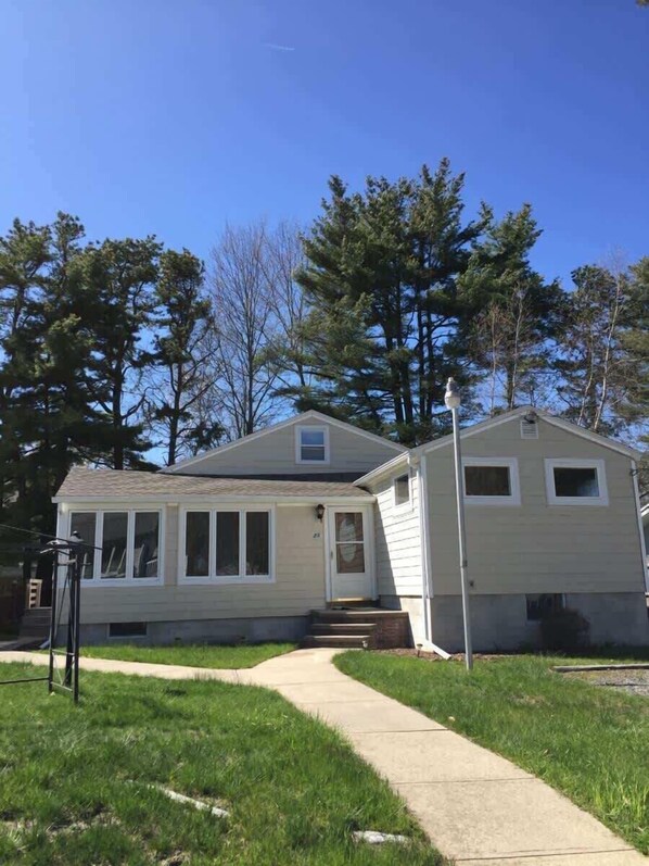 25 Moor View