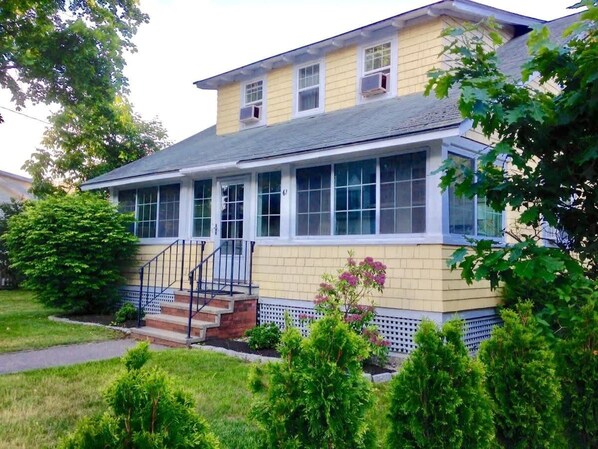 61 School St. Ogunquit, weekly vacation rental