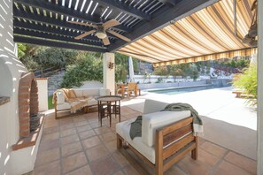 K0017 - Covered Patio Area