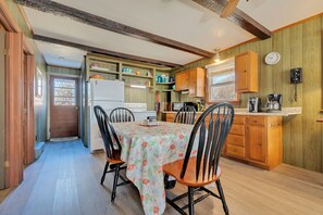 Tori mentioned recently "Stayed during peak season so was just as pricey as everything else. Location was perfect for surfing with easy beach access close to the rocks. Really nice place! Would love to come back!"