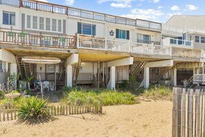 A fabulous Ocean Front Townhouse .