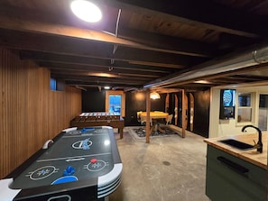 Spielezimmer