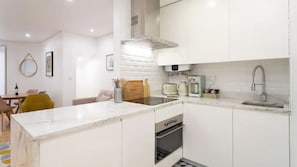 The kitchenette has everything your inner chef will need #homecooking #portugal #pt #lisbon