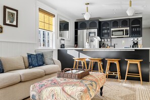 The Fireplace Suite | Cozy Downtown Abode