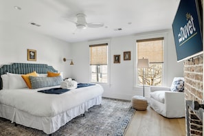The Fireplace Suite | Cozy Downtown Abode