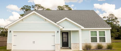 15th Fairway Cottage - near the beaches & downtown Ocean Springs