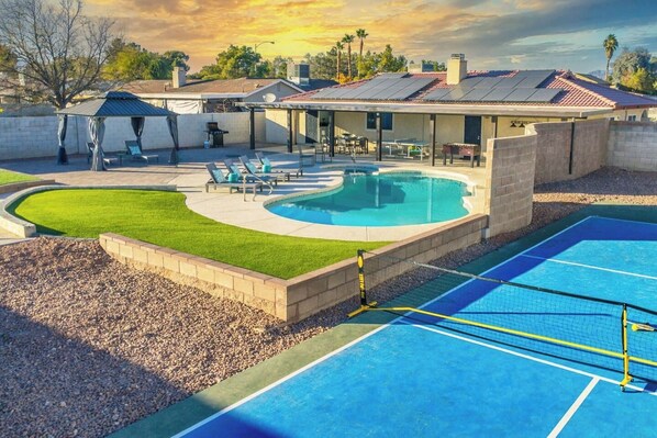 Pool