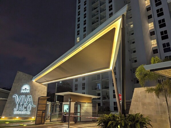 Viva Jaco Residences