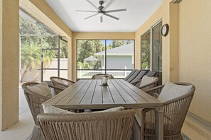 Outdoor dining