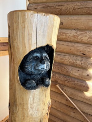 racoon carving
