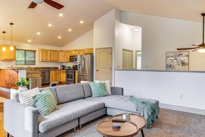Living Area | Twin Sleeper Sofa | Smart TV | Fireplace | Board Games | 2nd Floor