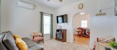 Walla Walla Vacation Rental | 3BR | 1BA | 882 Sq Ft | 2 Steps to Enter