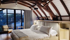 Lovely bedroom