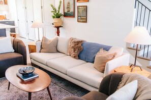 Effortlessly inviting, our sofa blends mid-century Scandinavian design with modern comfort.