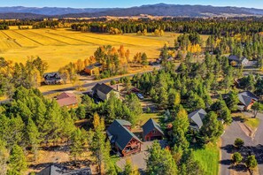 Surrounded by mountains, White Fir Adventures is the perfect basecamp for all of your outdoor adventures. There's plenty of parking space, including trailer-friendly parking 