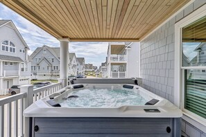 Private Hot Tub