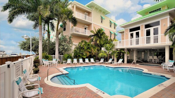 Community pool