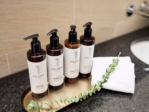 Badezimmerausstattung