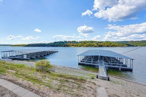 Table Rock Lake Access | Boat Slip Rental