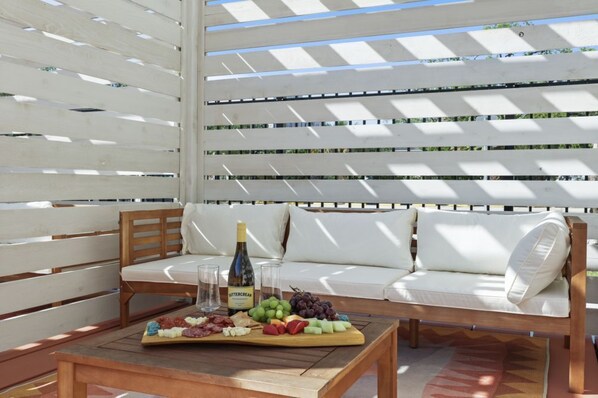 Sitting Area