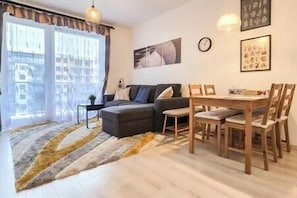 Living room (3)