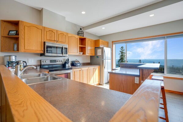 The view out of the windows in the kitchen overlooks some of  SilverStar's village.