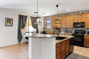 Private kitchen
