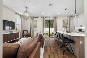 Enjoy the perfect blend of style and functionality with our open floor plan, ideal for gatherings and everyday living.