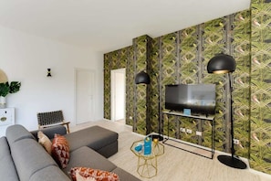 Apartment 1