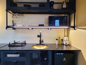 Equipped kitchen