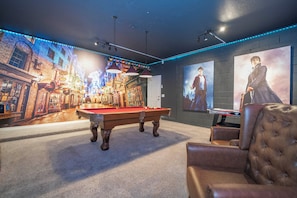Spielezimmer