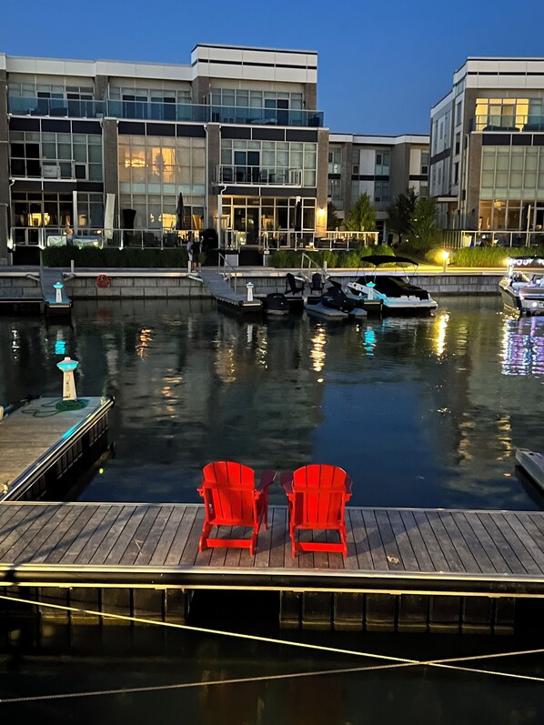 Ferretti Court, FH Islands