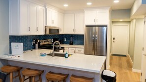 Indoors, Kitchen, Appliance, Microwave, Oven