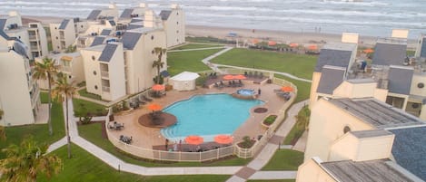 Pool, Water, Swimming Pool, Outdoors, Architecture