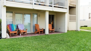 Grass, Lawn, Backyard, Nature, Outdoors