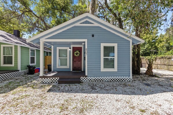 1. Front view of the cottage