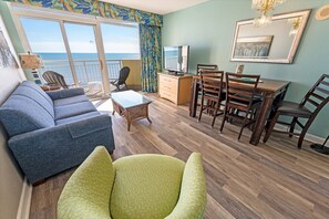 Large Living Area with Views of the Ocean, Beautifully Decorated