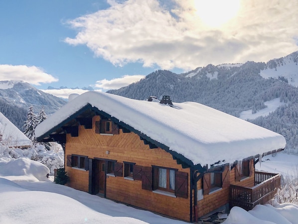 Chalet les lilas, Vue en hiver, la Chapelle d'Abondance, Vue montagne
