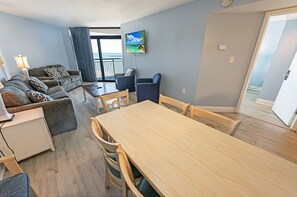 Large Living Area with Views of the Ocean, Beautifully Decorated